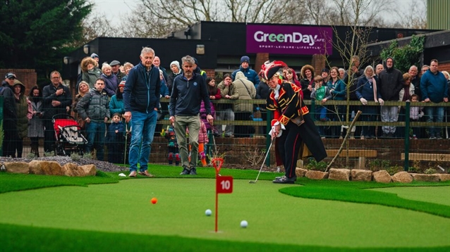 Ken Moodie opens putting course at Westminster Park