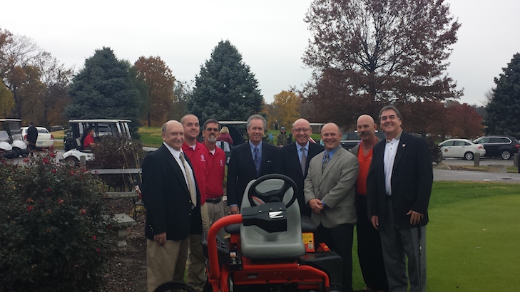 Louisville opens new nine hole First Tee beginners’ course 