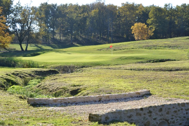 Spring opening for first nine at Doak’s St Emilion