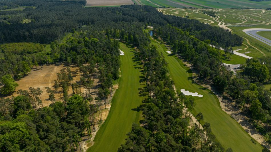 Karolinka Golf Park Poland