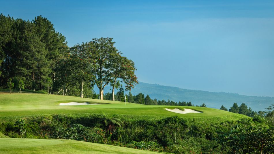 Trump International Lido Indonesia Els Golf