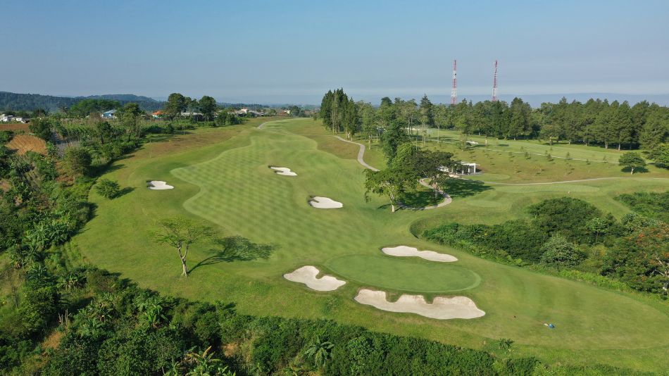 Trump International Lido Indonesia Els Golf